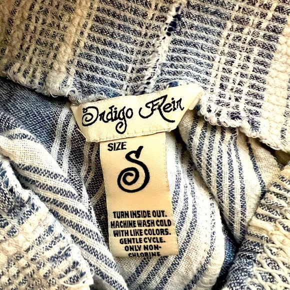 Woman’s Small Indigo Rein Beach Pants - Picture 2 of 3